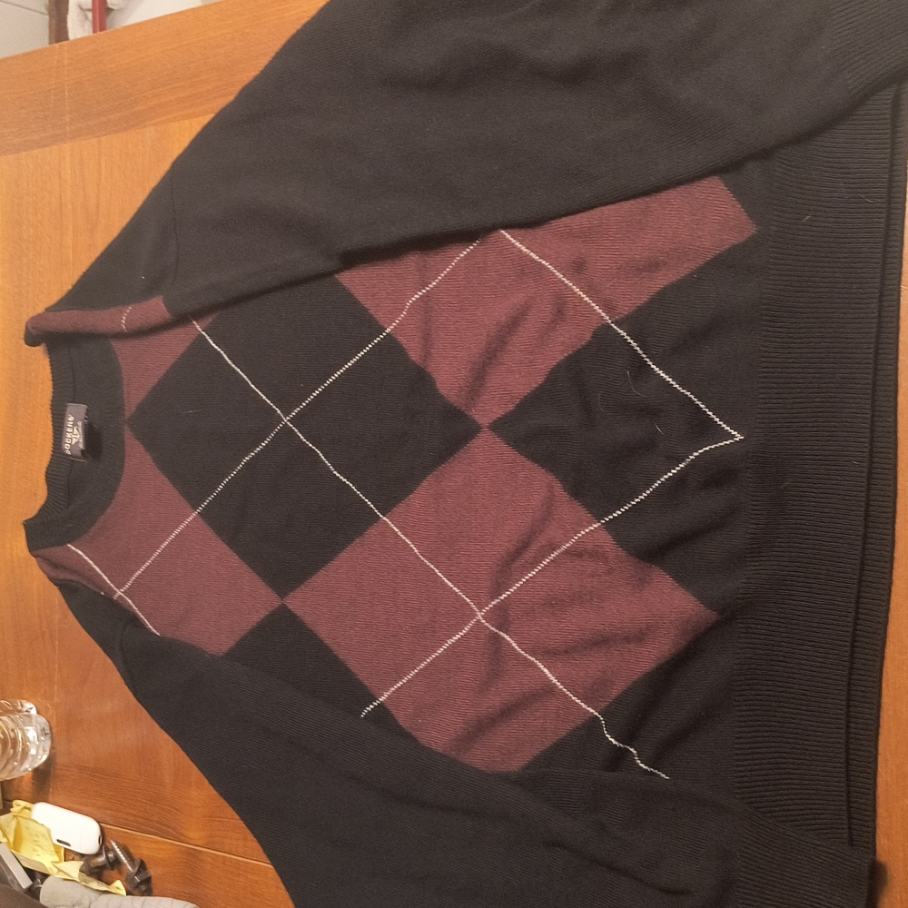 Dockers sweater